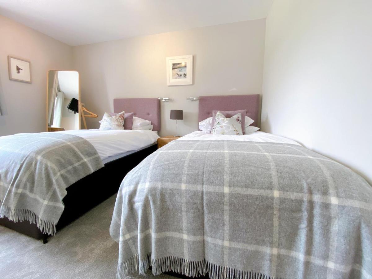 Cairngorm Guest House Авимор Екстериор снимка