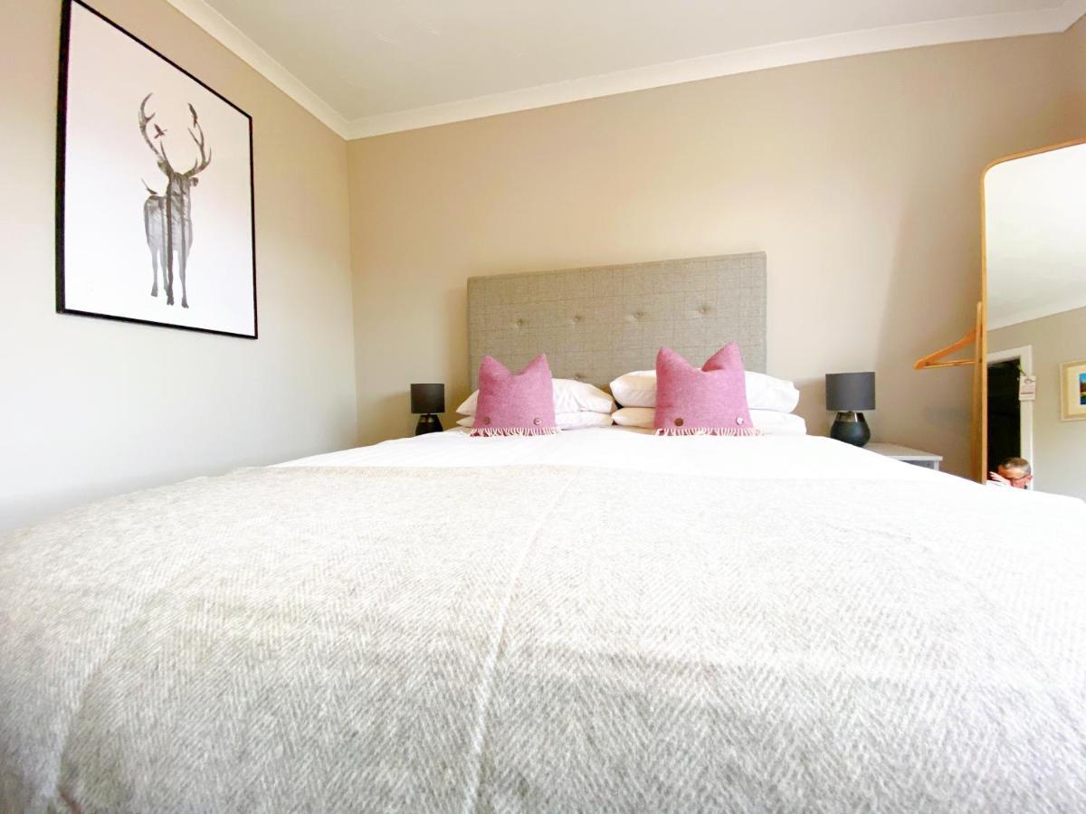 Cairngorm Guest House Авимор Екстериор снимка