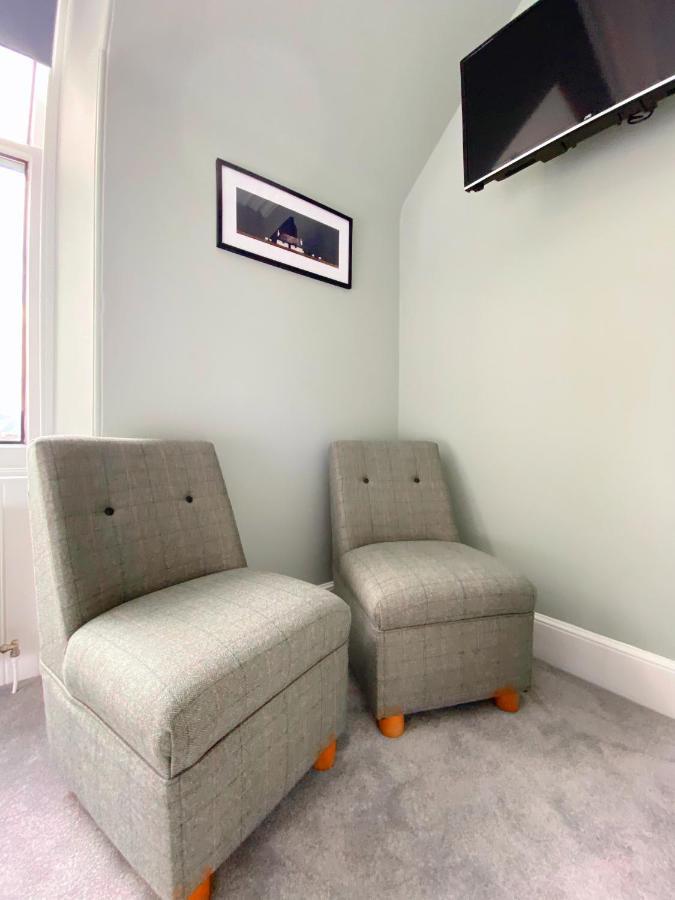 Cairngorm Guest House Авимор Екстериор снимка