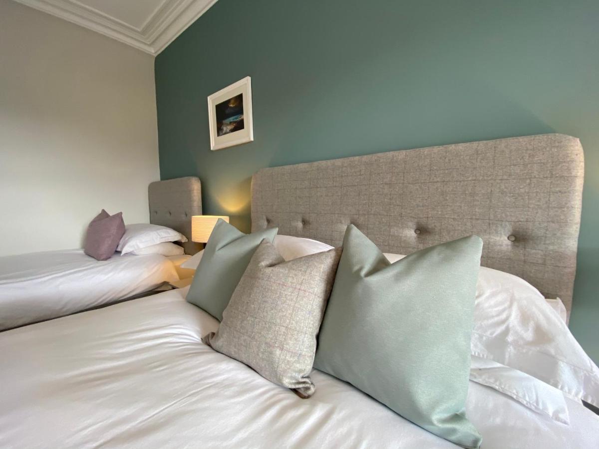 Cairngorm Guest House Авимор Екстериор снимка